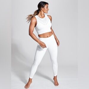 Athlete 3/4 Laser Cut Leggings